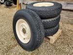 Defender velgen LImestone met 7.50 x 16